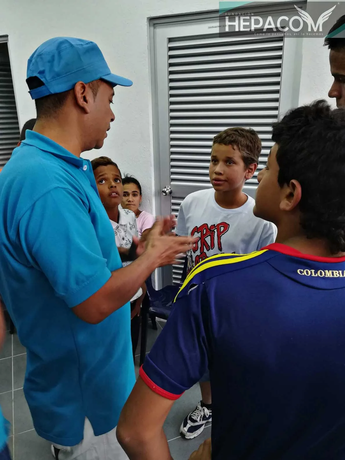 Apadrinar una familia con la Fundación Hepacom