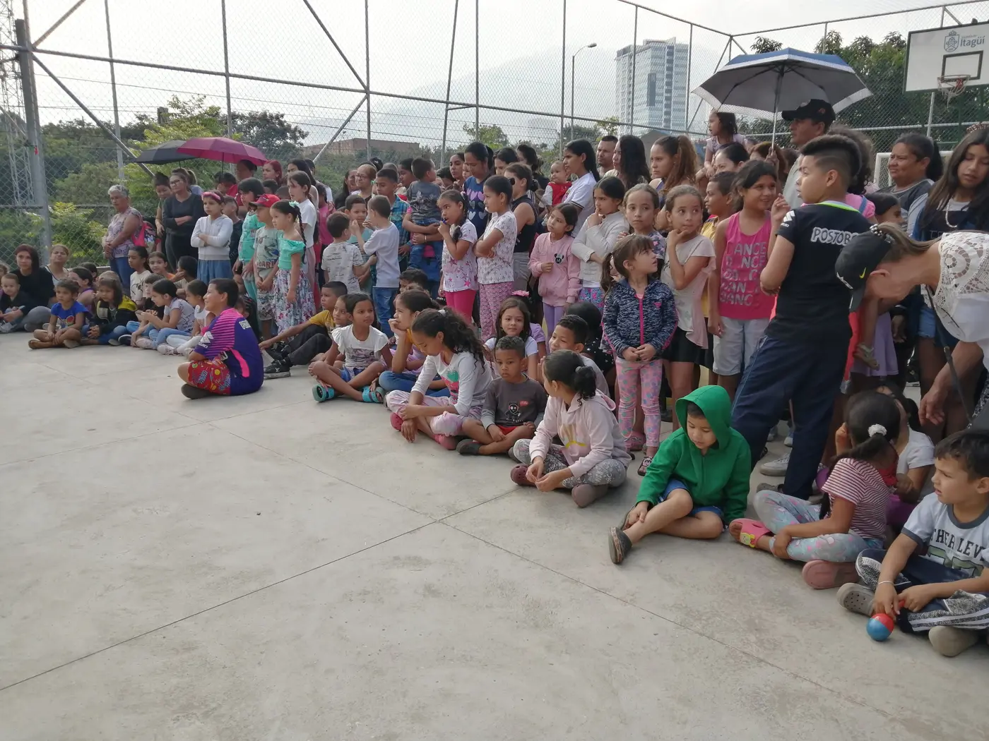 Support for community sports and sports clubs by Hepacom