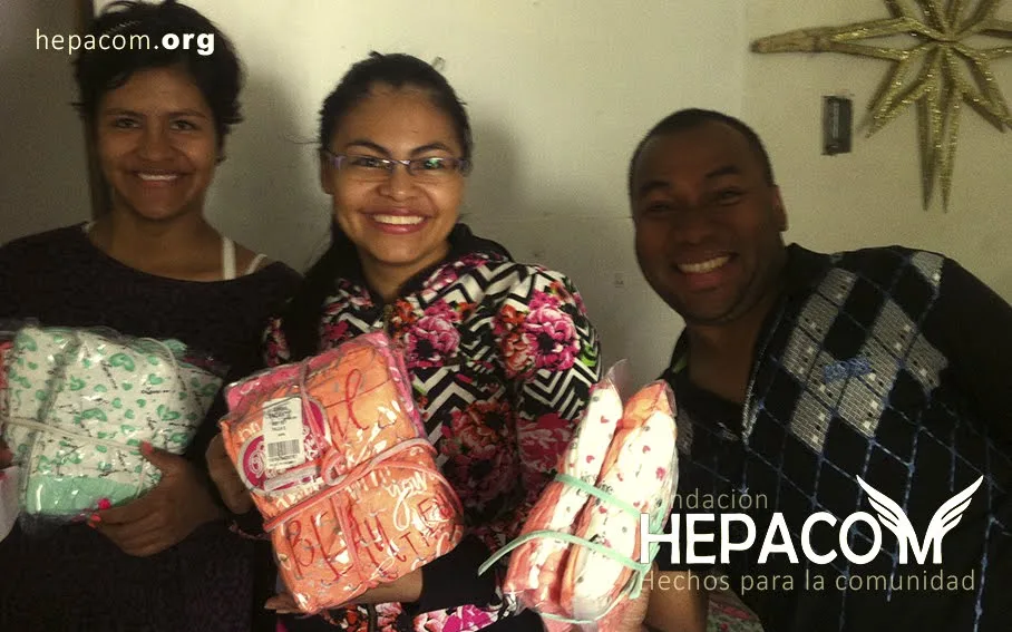 Delivery of donations and food baskets to families by Hepacom