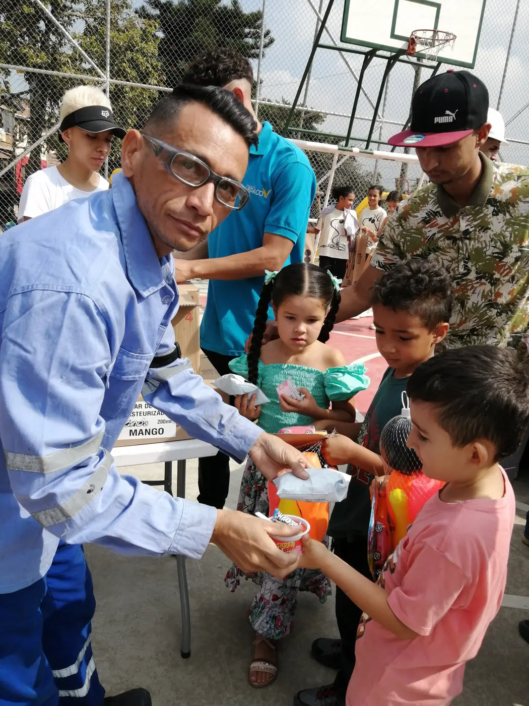 Christmas Day and Gift Distribution by the Hepacom Foundation
